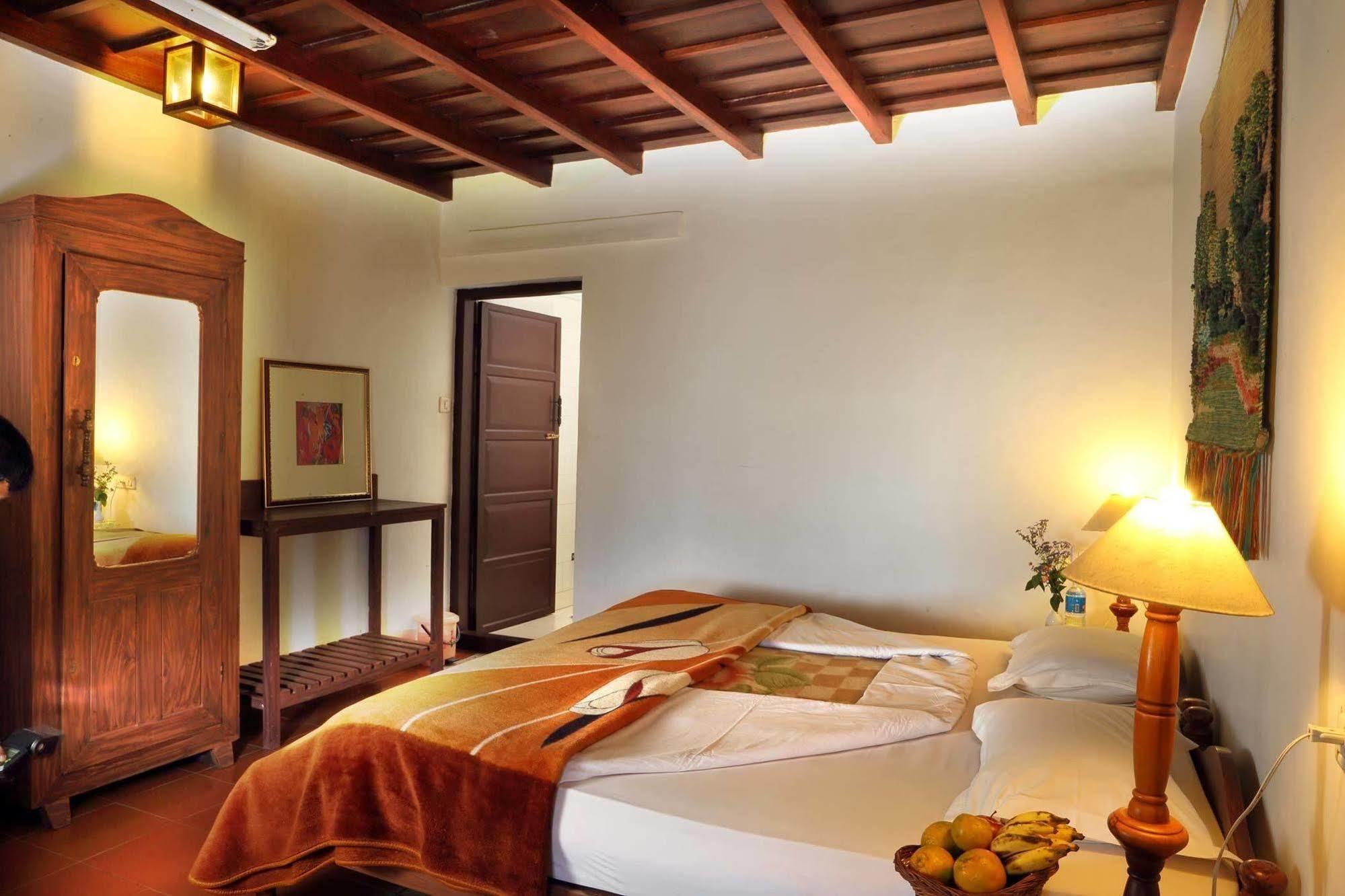 Hotel Olive Brook Munnar Esterno foto