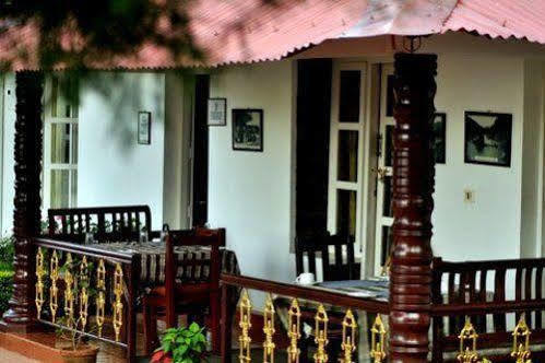 Hotel Olive Brook Munnar Esterno foto